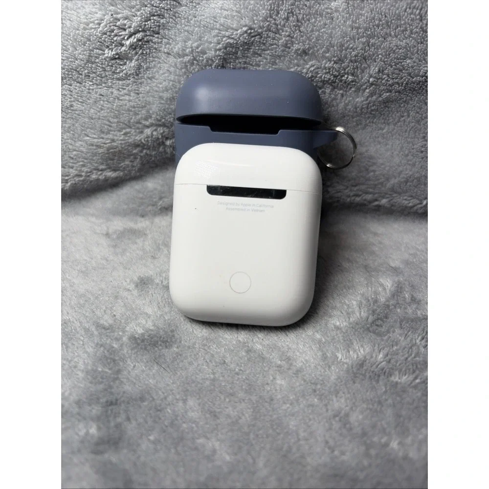 Genuine Apple AirPods Charging Case Only For Model: A1602 Parts Only